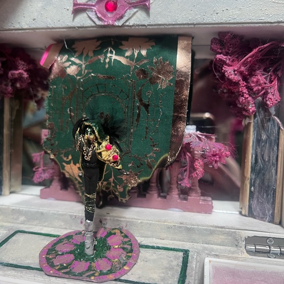 Sleep token caramel music box - Picture 7 of 15